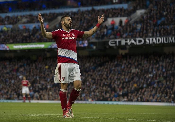 Negredo durante una partita con il Middlesbrough