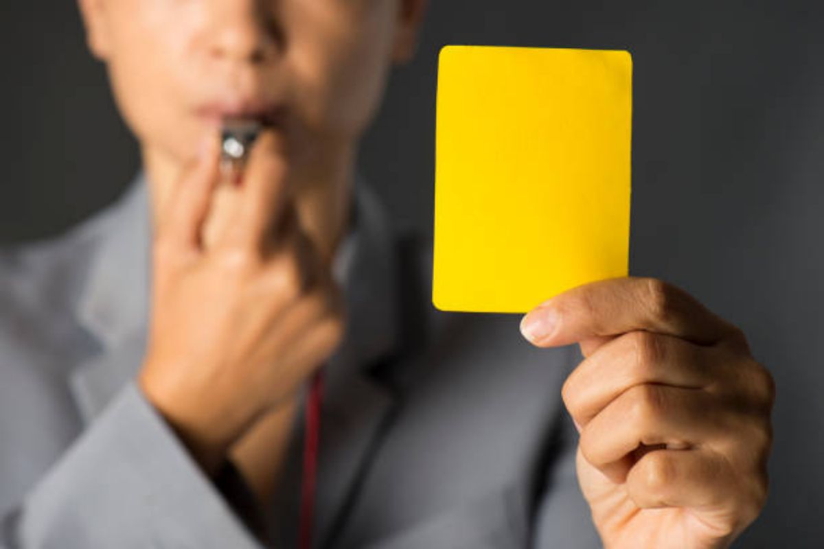 Cartellino giallo nel ciclismo