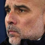 Guardiola con i graffi in faccia