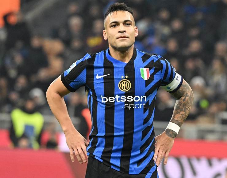 Lautaro Martinez con la maglia dell'Inter