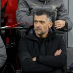 Milan, un top player rossonero manda "al Diavolo" Conceição: "O io o lui". Nella foto, L'allenatore del Milan Sérgio Conceição